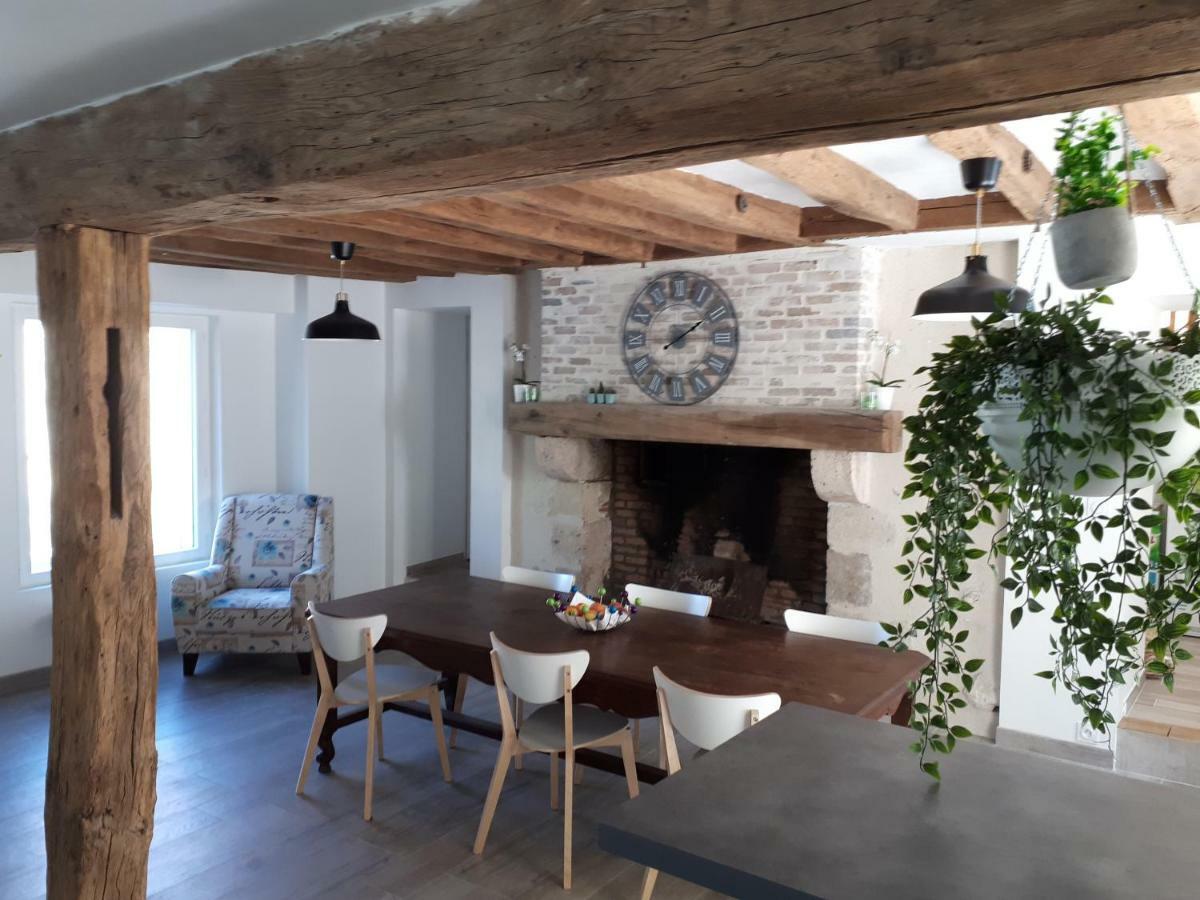 ホテルLe Logis De Chaumont エクステリア 写真